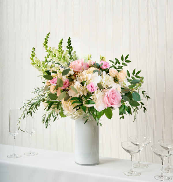 Bar Lush Blush & Ivory