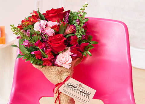 Shop Valentine‘s Day Flowers delivery