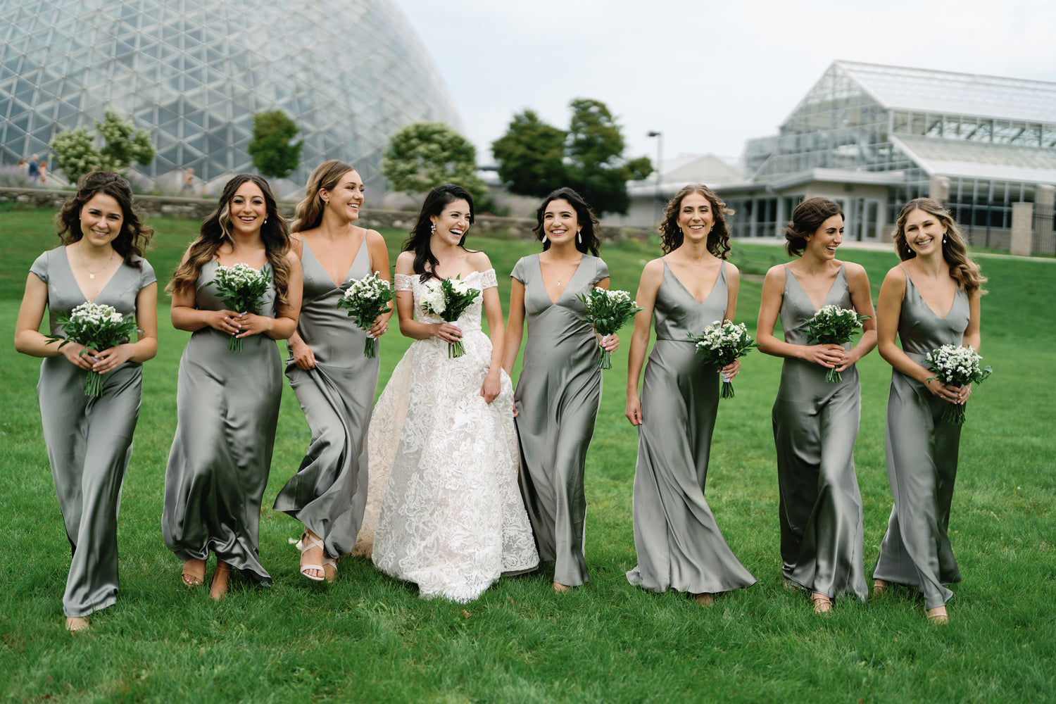 Milwaukee conservatory scene with wedding flowers