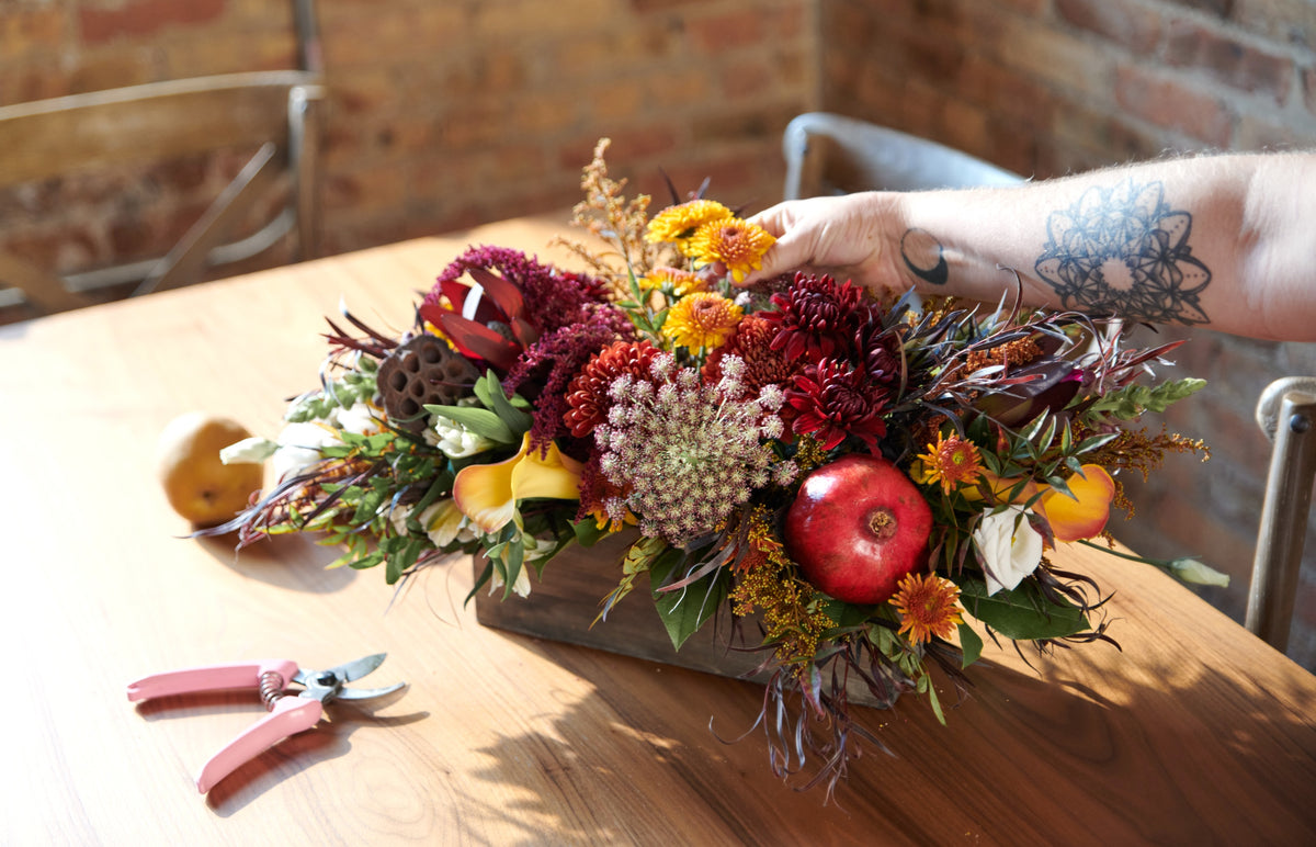 Detroit Thanksgiving Centerpiece Flowers for Dreams