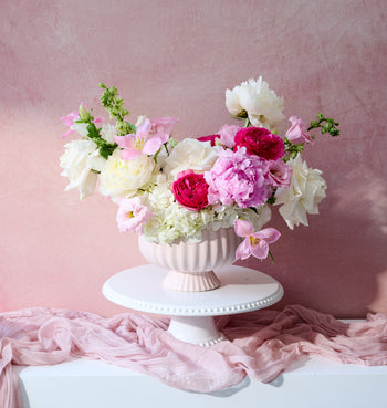 Floret bouquet with soft pastel blooms—ideal for minimalist moms or first-time Mother’s Day gifting.