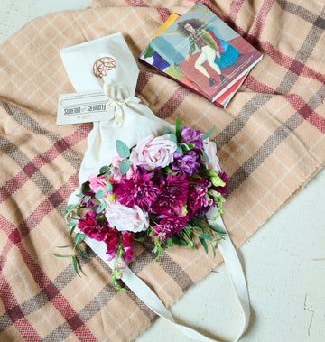 Heather – Soft, romantic bouquet with pastel tones and delicate textures.