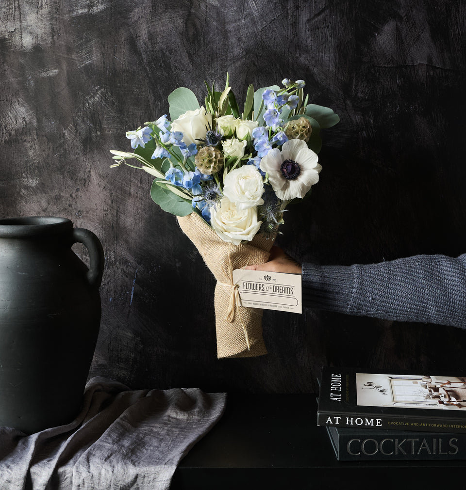 Send our Winter bouquet of flowers to someone