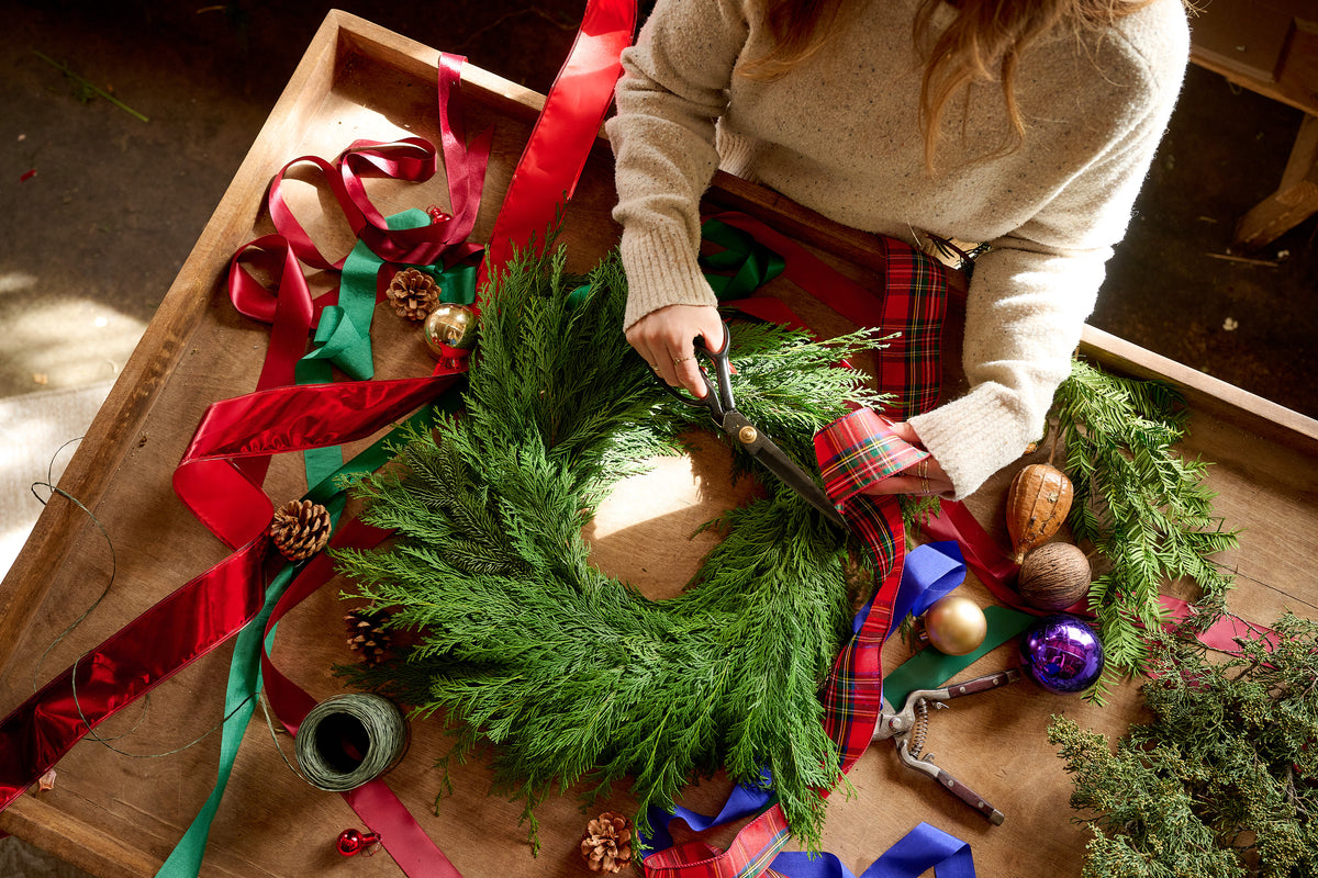 Chicago Evergreen Wreath Workshop