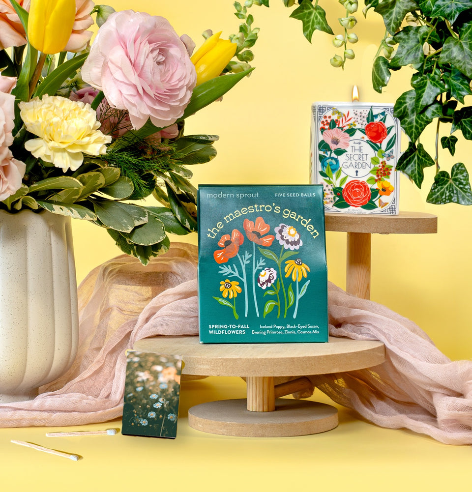 Photograph of The Secret Garden Bundle flower bouquet