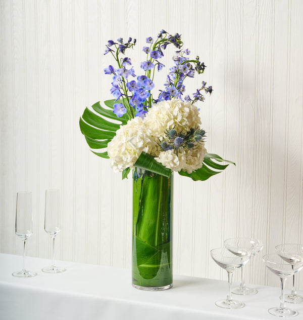 Modern White & Blue Bar Arrangement