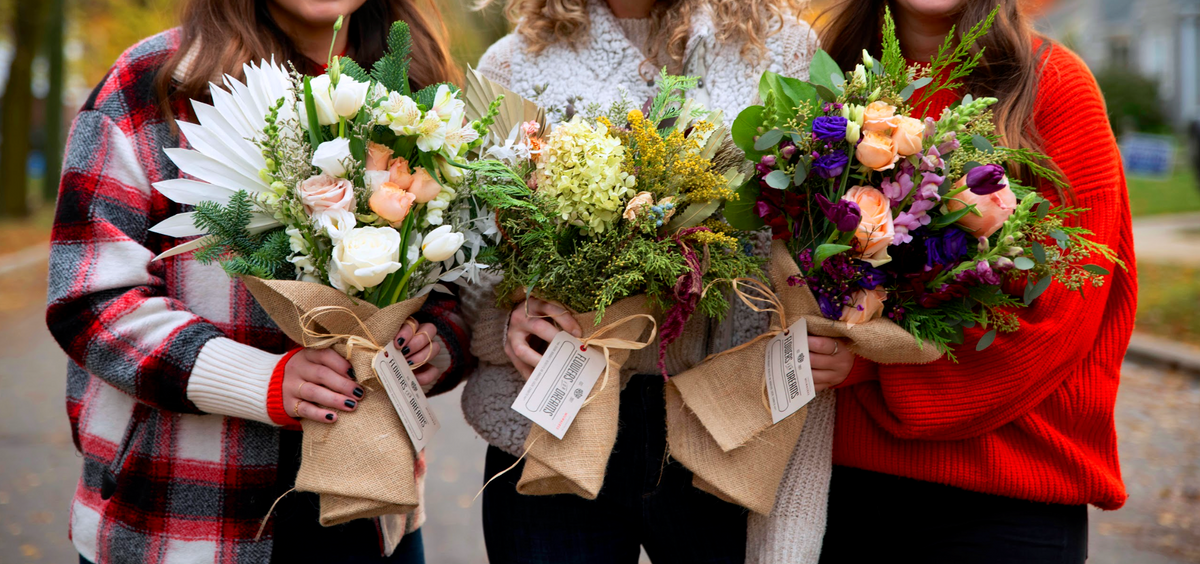 Flower delivery subscriptions hero image