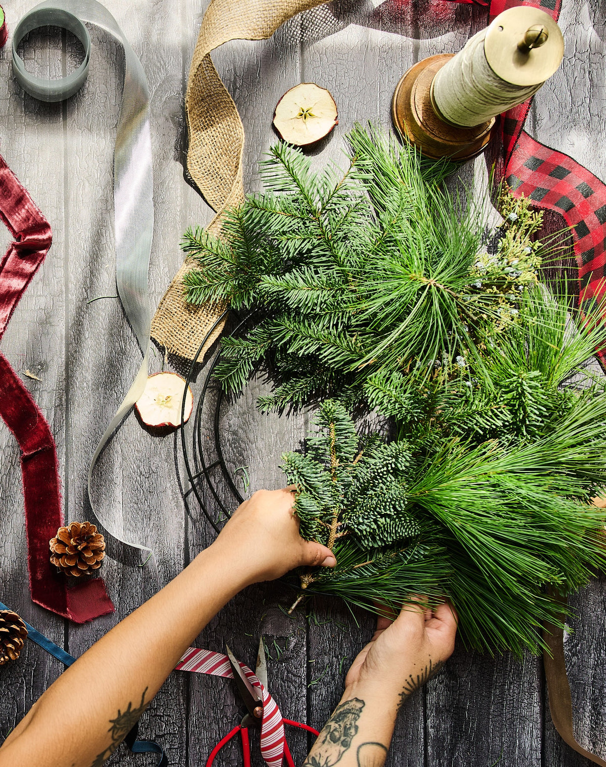 Chicago Evergreen Wreath Workshop