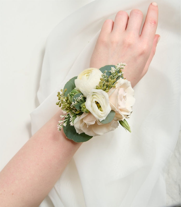 Corsage Tan & Neutral featured image