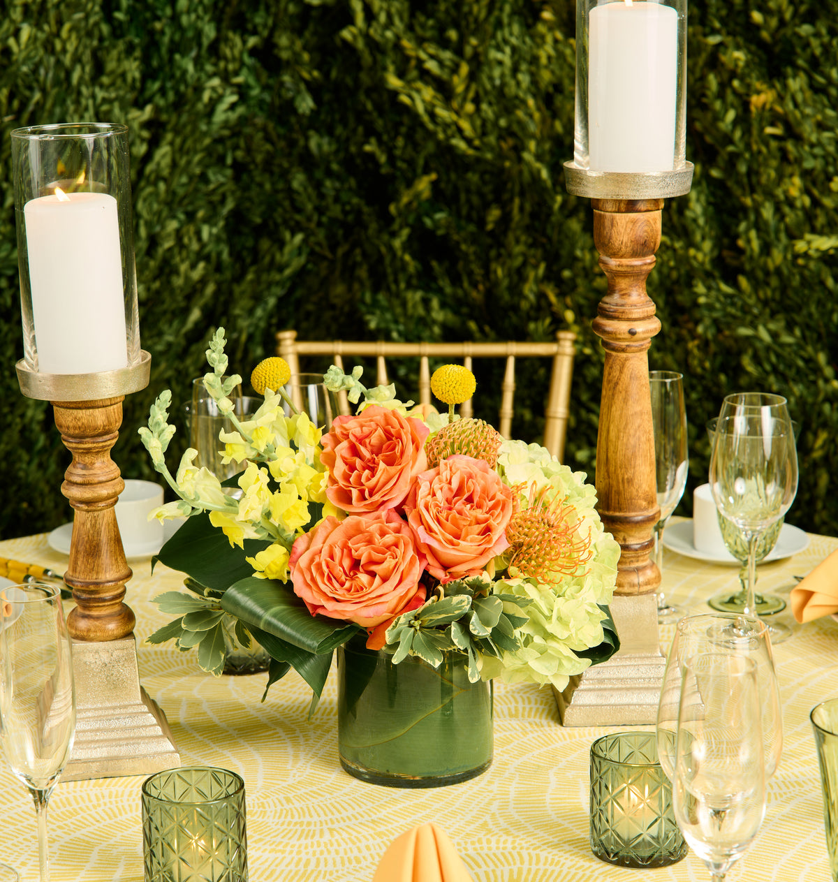 Garden Tropical Small Centerpiece